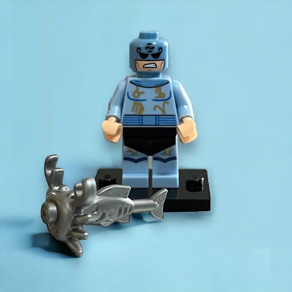 LEGO Batman Movie Minifigure Zodiac Master Collectible Toy - Picture 1 of 2